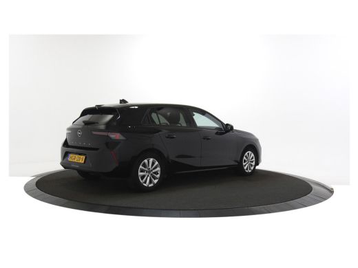 Opel Astra 1.2 Turbo Business Edition | Achteruitrijcamera | Cruise control adaptief | Electronic climate co... ActivLease financial lease