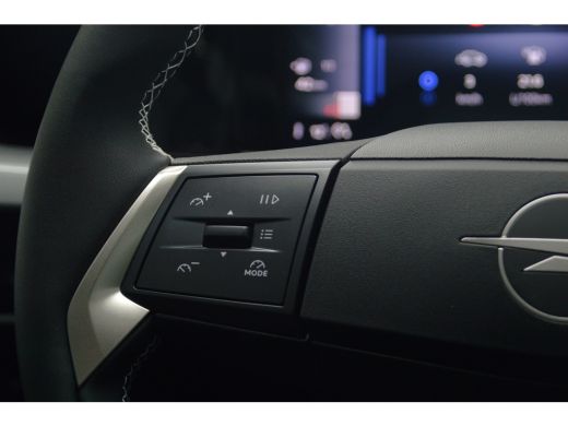 Opel Frontera GS &euro;3000,- voorraad voordeel | 17" Lichtmetalen velgen in Zwart met 215/60 R17 banden | Achteruit... ActivLease financial lease