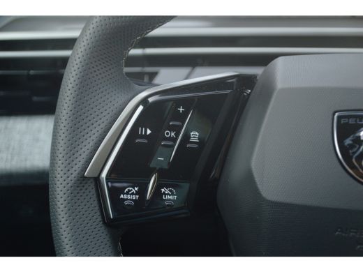 Peugeot 3008 1.2 Hybrid 145 PK GT | Alcantara Interieur | Stoelverwarming Voor + Achter | Massagestoelen | Foc... ActivLease financial lease