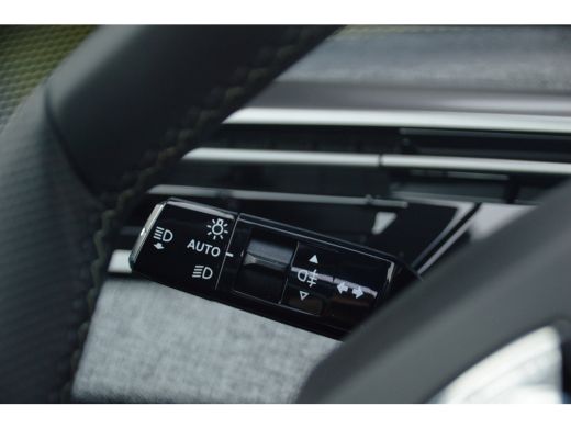 Peugeot 3008 1.2 Hybrid 145 PK GT | Alcantara Interieur | Stoelverwarming Voor + Achter | Massagestoelen | Foc... ActivLease financial lease