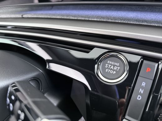 Peugeot 5008 Allure | Pack Safety Plus ActivLease financial lease