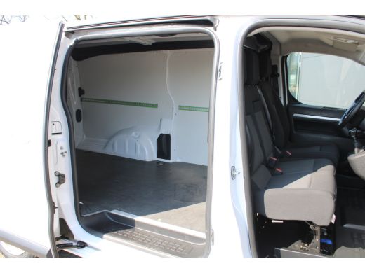 Peugeot Expert 2.0 BlueHDi 145 L3 | Navigatie | Camera | 3-Zits | Long | Keyless | Climate control | ActivLease financial lease