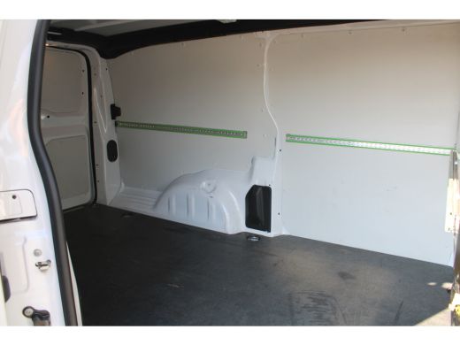 Peugeot Expert 2.0 BlueHDi 145 L3 | Navigatie | Camera | 3-Zits | Long | Keyless | Climate control | ActivLease financial lease