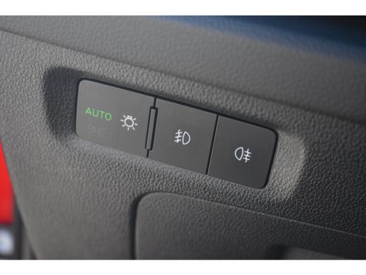 Skoda Octavia Combi Sportline iV PHEV 204PK | ACC | Head-up display | Elektrische achterklep | Achteruitrijcamera ActivLease financial lease