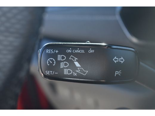 Skoda Octavia Combi Sportline iV PHEV 204PK | ACC | Head-up display | Elektrische achterklep | Achteruitrijcamera ActivLease financial lease