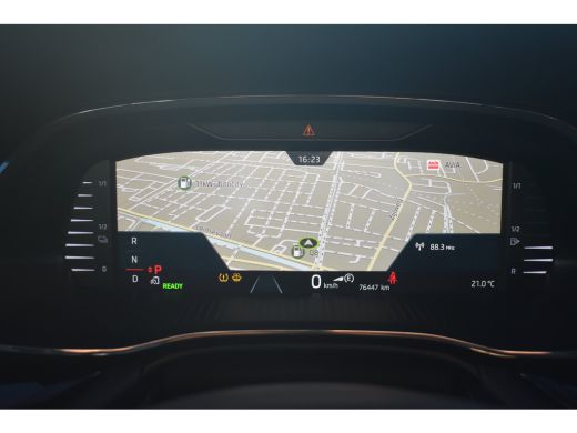 Skoda Octavia Combi Sportline iV PHEV 204PK | ACC | Head-up display | Elektrische achterklep | Achteruitrijcamera ActivLease financial lease