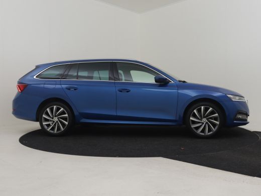 Skoda Octavia Combi Style iV 204pk | Navigatie via app connect | Dodehoekdetectie | Stuur+stoelverwarming | Cru... ActivLease financial lease