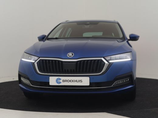 Skoda Octavia Combi Style iV 204pk | Navigatie via app connect | Dodehoekdetectie | Stuur+stoelverwarming | Cru... ActivLease financial lease