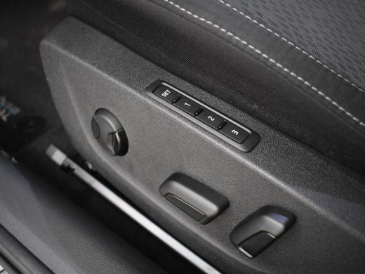 Skoda Octavia Combi Style iV 204pk | Navigatie via app connect | Dodehoekdetectie | Stuur+stoelverwarming | Cru... ActivLease financial lease