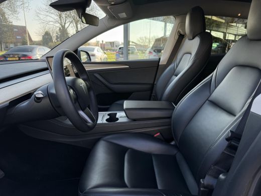 Tesla Model Y Aut. Long Range Dual Motor AWD | Autopilot | Panorama | Leder | ActivLease financial lease