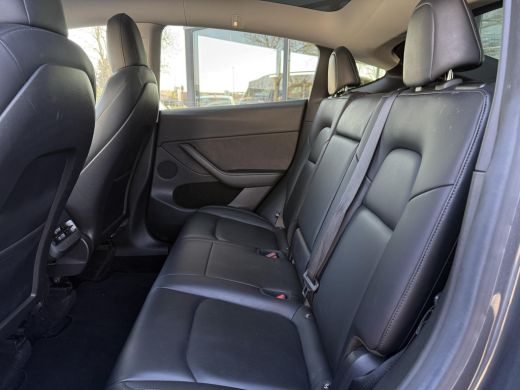 Tesla Model Y Aut. Long Range Dual Motor AWD | Autopilot | Panorama | Leder | ActivLease financial lease