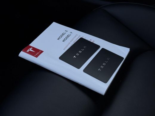 Tesla Model Y Aut. Long Range Dual Motor AWD | Autopilot | Panorama | Leder | ActivLease financial lease