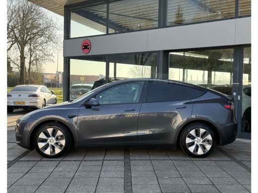 Tesla Model Y Aut. Long Range Dual Motor AWD | Autopilot | Panorama | Leder | ActivLease financial lease