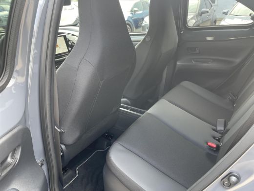 Toyota Aygo Hybrid 115 GR Sport ActivLease financial lease