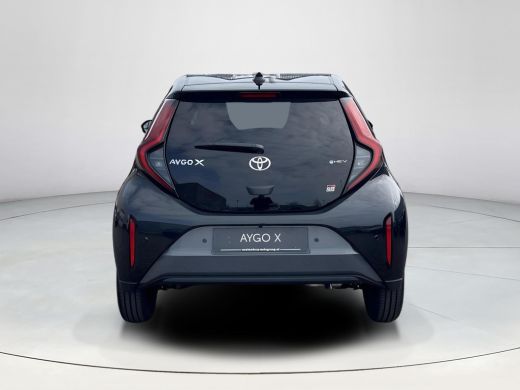 Toyota Aygo Hybrid 115 GR Sport ActivLease financial lease