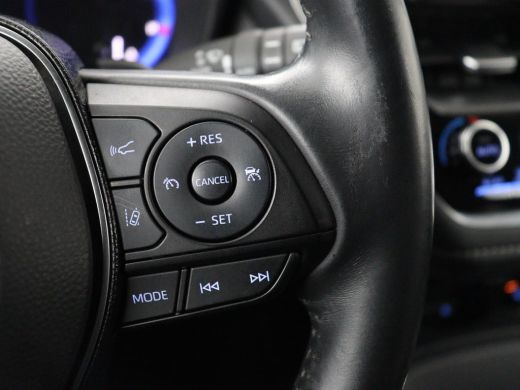 Toyota Corolla 2.0 Hybrid Trek | Stoelverwarming | Adaptive cruise | Navigatie | Camera | Carplay | Keyless | Fu... ActivLease financial lease