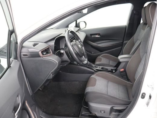 Toyota Corolla 2.0 Hybrid Trek | Stoelverwarming | Adaptive cruise | Navigatie | Camera | Carplay | Keyless | Fu... ActivLease financial lease