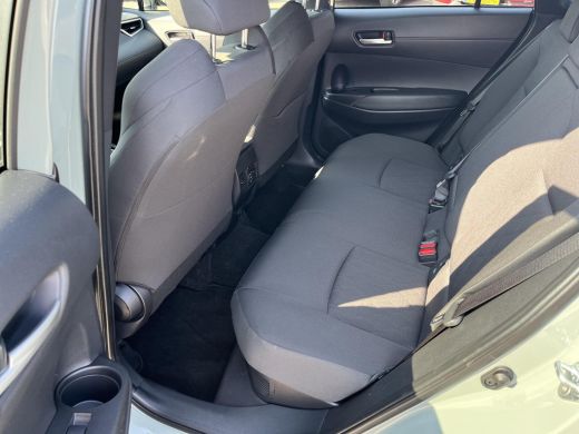 Toyota Corolla Cross Hybrid 200 Dynamic | Navigatie | Apple CarPlay/Android auto | Achteruitrijcamera | Trekhaak ActivLease financial lease