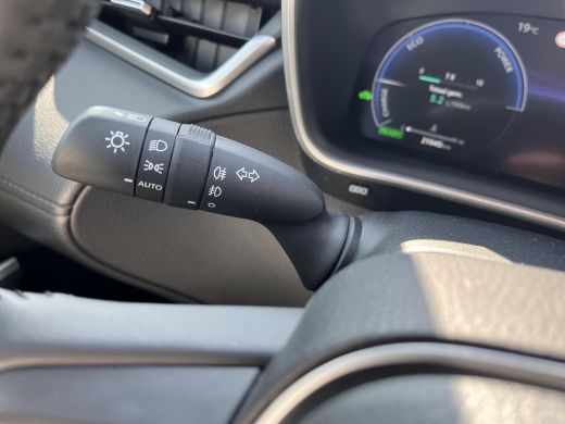 Toyota Corolla Cross Hybrid 200 Dynamic | Navigatie | Apple CarPlay/Android auto | Achteruitrijcamera | Trekhaak ActivLease financial lease