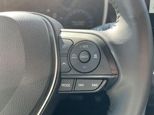 Toyota Corolla Cross Hybrid 200 Dynamic | Navigatie | Apple CarPlay/Android auto | Achteruitrijcamera | Trekhaak ActivLease financial lease