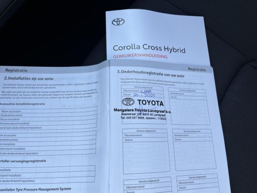 Toyota Corolla Cross Hybrid 200 Dynamic | Navigatie | Apple CarPlay/Android auto | Achteruitrijcamera | Trekhaak ActivLease financial lease
