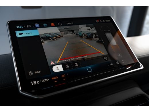 Volkswagen ID. Buzz Cargo Cargo 79 kWh | Achterdeur zonder ruituitsparing | Achterdeuren zonder ruit | Achteruitrijcamera ActivLease financial lease