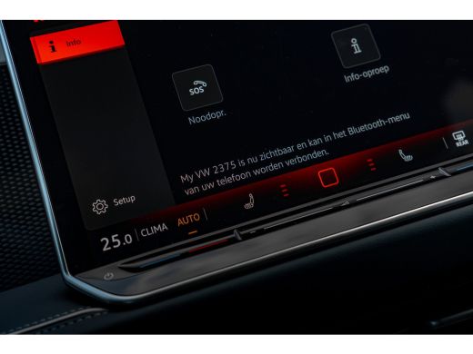 Volkswagen Passat Variant 1.5 TSI eHybrid 204pk Business | Head-Up | Trekhaak | Dodehoek | Camera V+A | ActivLease financial lease