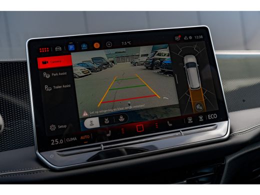 Volkswagen Passat Variant 1.5 TSI eHybrid 204pk Business | Head-Up | Trekhaak | Dodehoek | Camera V+A | ActivLease financial lease