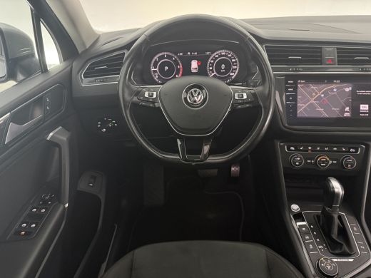 Volkswagen Tiguan 2.0 TDI 191PK 4motion | Grijs kenteken | VAN | 2400kg Trekgew. | Trekhaak | Pano | Virtual | Came... ActivLease financial lease