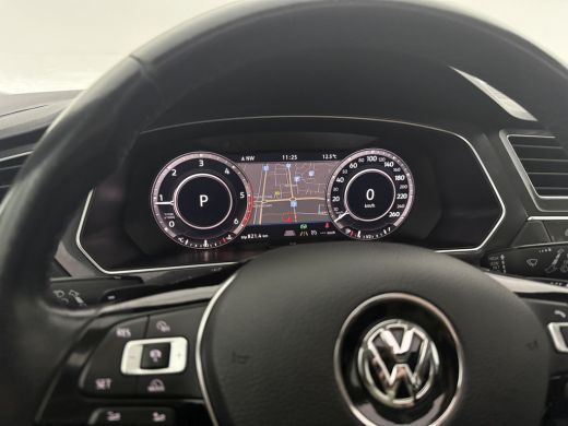 Volkswagen Tiguan 2.0 TDI 191PK 4motion | Grijs kenteken | VAN | 2400kg Trekgew. | Trekhaak | Pano | Virtual | Came... ActivLease financial lease