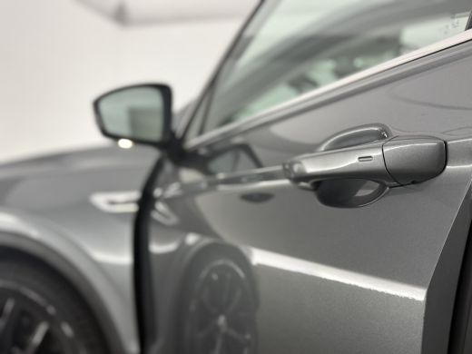 Volkswagen Tiguan 2.0 TDI 191PK 4motion | Grijs kenteken | VAN | 2400kg Trekgew. | Trekhaak | Pano | Virtual | Came... ActivLease financial lease