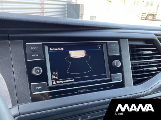 Volkswagen Transporter 2.0 TDI L1H1 Trekhaak Cruise Carplay Sensoren ActivLease financial lease