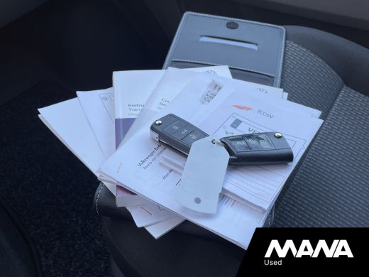 Volkswagen Transporter 2.0 TDI L1H1 Trekhaak Cruise Carplay Sensoren ActivLease financial lease