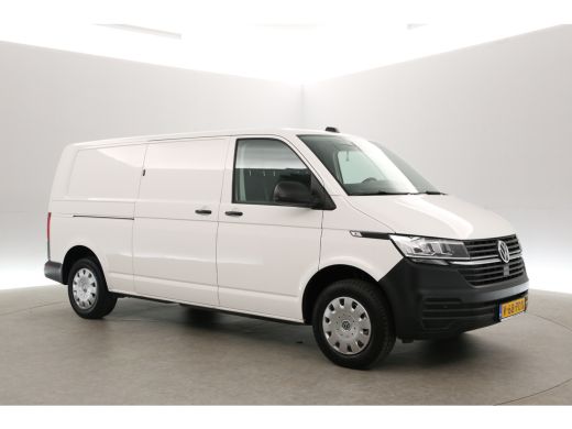 Volkswagen Transporter 2.0 TDI L2H1 | Airco | Cruise | Carplay | 3 Zits | Trekhaak | Parkeersens. | Stoelverw. ActivLease financial lease