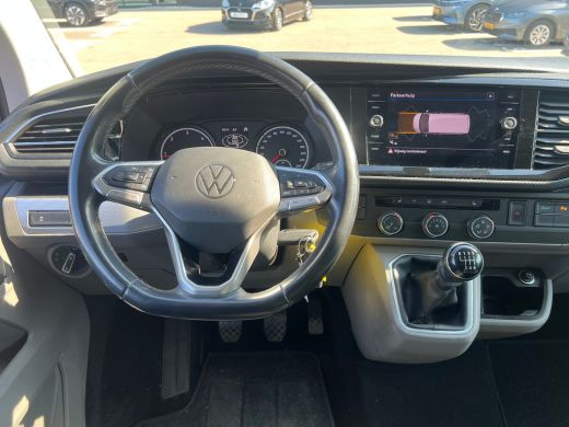 Volkswagen Transporter 4-Motion Dubb. Cab |  Dubbele Schuifdeur | Dubbele Cabine | 150 pk | Trekhaak | Stoelverwarming |... ActivLease financial lease