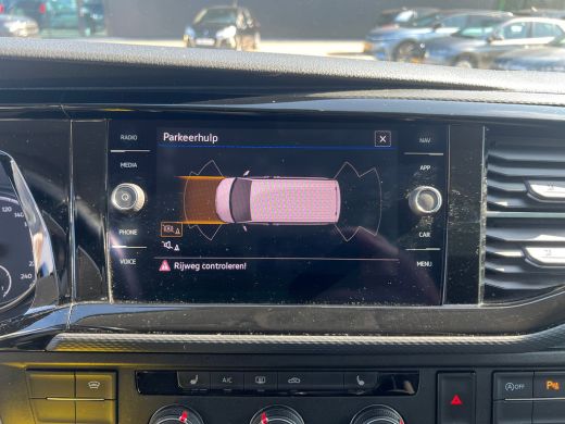 Volkswagen Transporter 4-Motion Dubb. Cab |  Dubbele Schuifdeur | Dubbele Cabine | 150 pk | Trekhaak | Stoelverwarming |... ActivLease financial lease