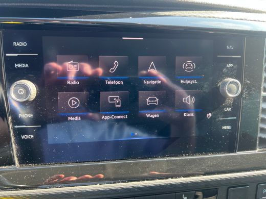 Volkswagen Transporter 4-Motion Dubb. Cab |  Dubbele Schuifdeur | Dubbele Cabine | 150 pk | Trekhaak | Stoelverwarming |... ActivLease financial lease