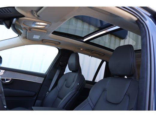 Volvo  XC90 2.0 T8 Plug-in hybrid AWD Ultra Bright | B&W | Massage | Luchtvering | Trekhaak | NP. &euro;108.000,- | ActivLease financial lease
