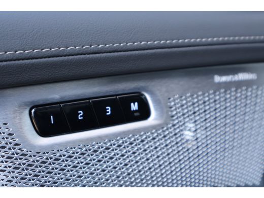 Volvo  XC90 2.0 T8 Plug-in hybrid AWD Ultra Bright | B&W | Massage | Luchtvering | Trekhaak | NP. &euro;108.000,- | ActivLease financial lease