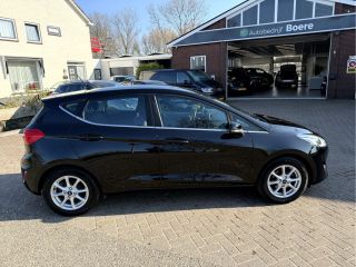 Ford Fiesta 1.0 EcoBoost Hybrid Titanium 16''Lmv, App Connect, Led