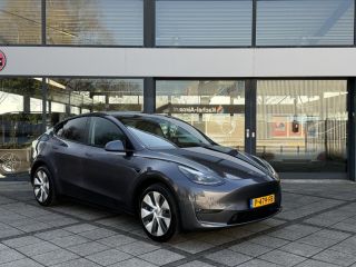 Tesla Model Y Aut. Long Range Dual Motor AWD | Autopilot | Panorama | Leder |