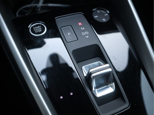 Audi A3 Sportback 40 TFSI e Business edition Navi / Cruise / Carplay / LED Btw auto ActivLease financial lease