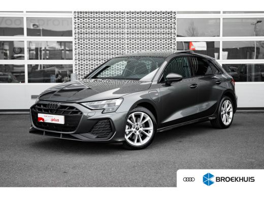 Audi A3 Sportback 40 TFSI e S edition | Panoramadak | ACC | Sfeerverlichting | Alarm |