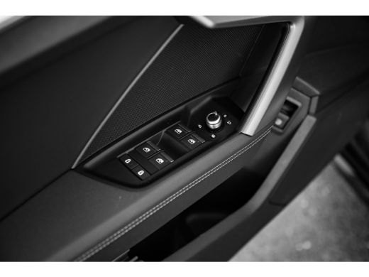 Audi A3 Sportback 40 TFSI e S edition | Panoramadak | ACC | Sfeerverlichting | Alarm | ActivLease financial lease