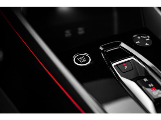 Audi A3 Sportback 40 TFSI e S edition | Panoramadak | ACC | Sfeerverlichting | Alarm | ActivLease financial lease