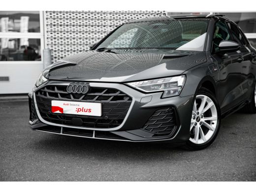 Audi A3 Sportback 40 TFSI e S edition | Panoramadak | ACC | Sfeerverlichting | Alarm | ActivLease financial lease