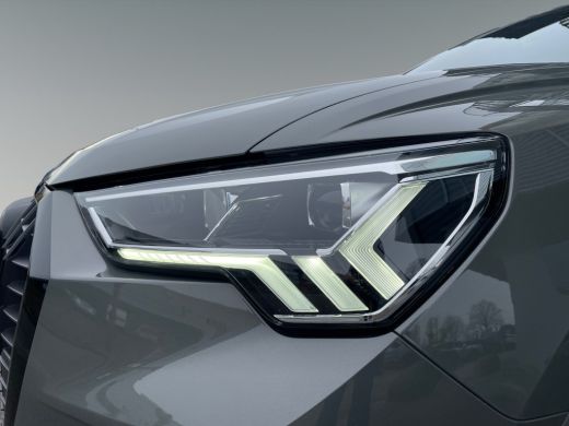 Audi Q3 45 245pk TFSI e S edition MMI navigatie plus | Adaptive cruise control | Optiekpakket zwart plus ActivLease financial lease