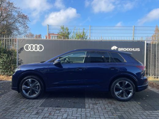 Audi Q4 e-tron 45 Advanced edition | Assistentiepakket plus| Optiekpakket zwart plus|Comfortpakket| Privacy glas ActivLease financial lease