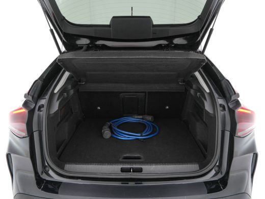 Citroën &euml;-C4 Feel 50 kWh [ 3-Fase-11kW ] (INCL-BTW) *PANO | HEAD-UP | LEATHER-FABRIC | FULL-LED | DIGI-COCKPIT... ActivLease financial lease