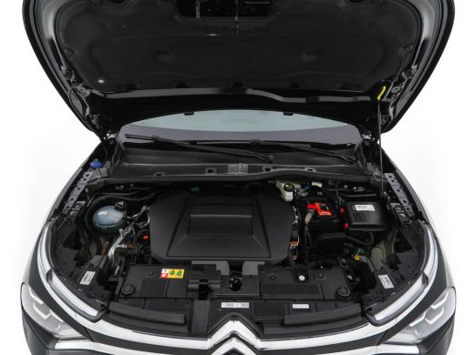 Citroën &euml;-C4 Feel 50 kWh [ 3-Fase-11kW ] (INCL-BTW) *PANO | HEAD-UP | LEATHER-FABRIC | FULL-LED | DIGI-COCKPIT... ActivLease financial lease
